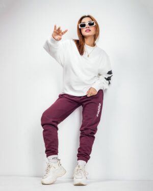 pearl white oversized sweatshirt